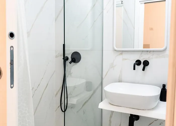 Apartment Petrelli Station - Barihouses *